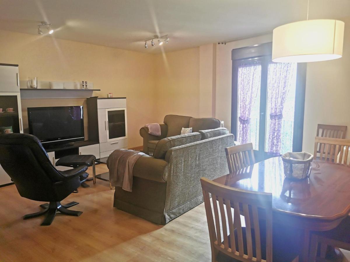 Riaza Vacacional - Apartamento En El Centro Bagian luar foto